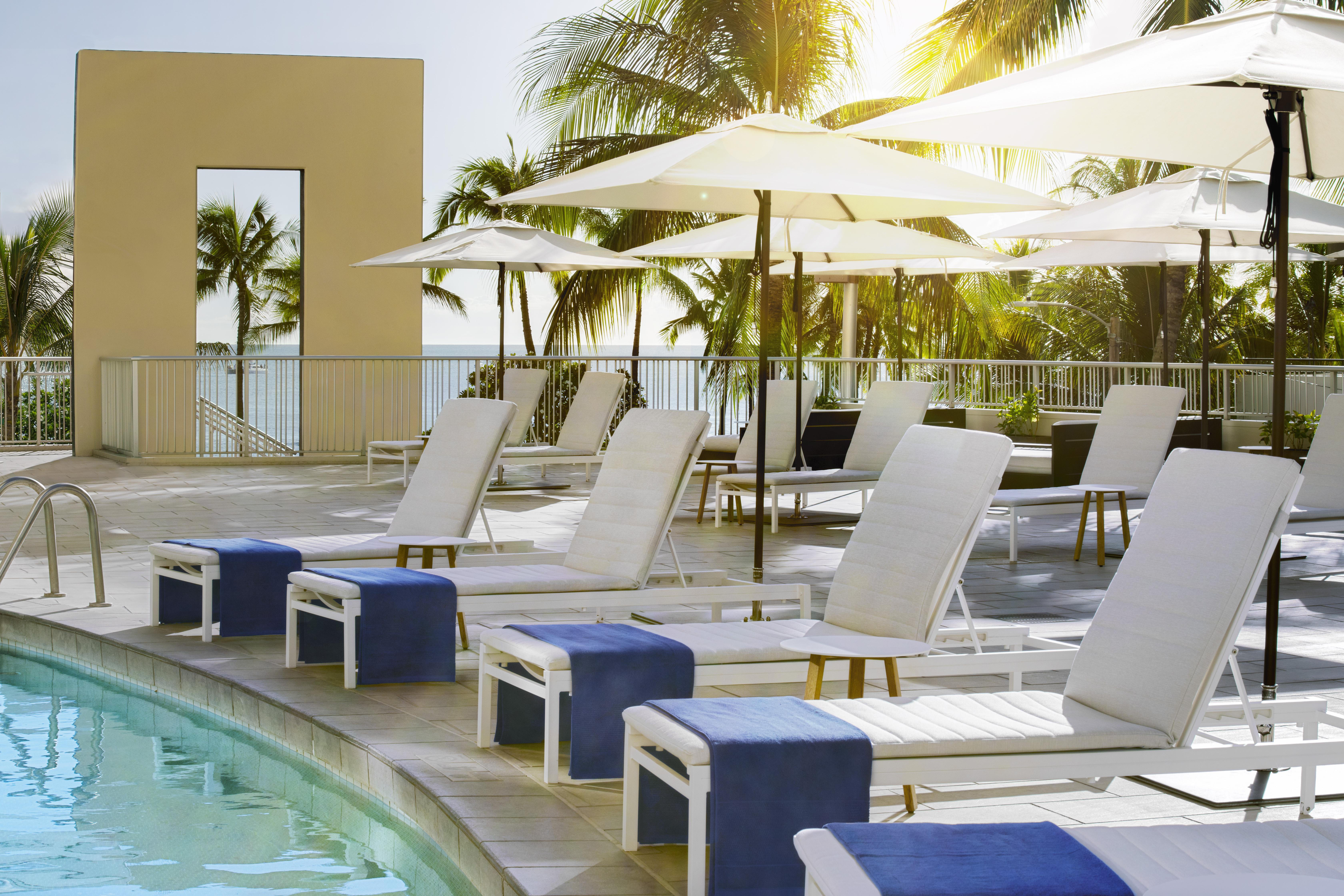 The Twin Fin Hotel Honolulu Esterno foto
